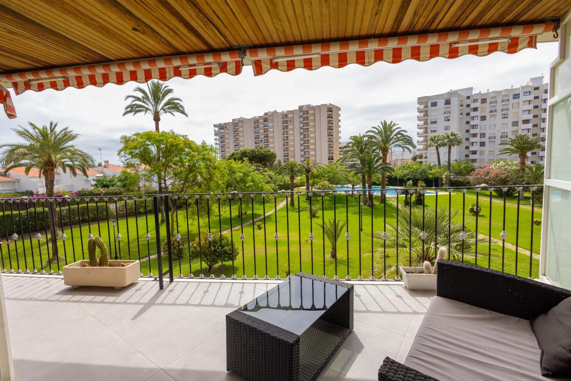 Residencia De Lujo Frente Al Mar Apartment Playa de Gandia Ngoại thất bức ảnh