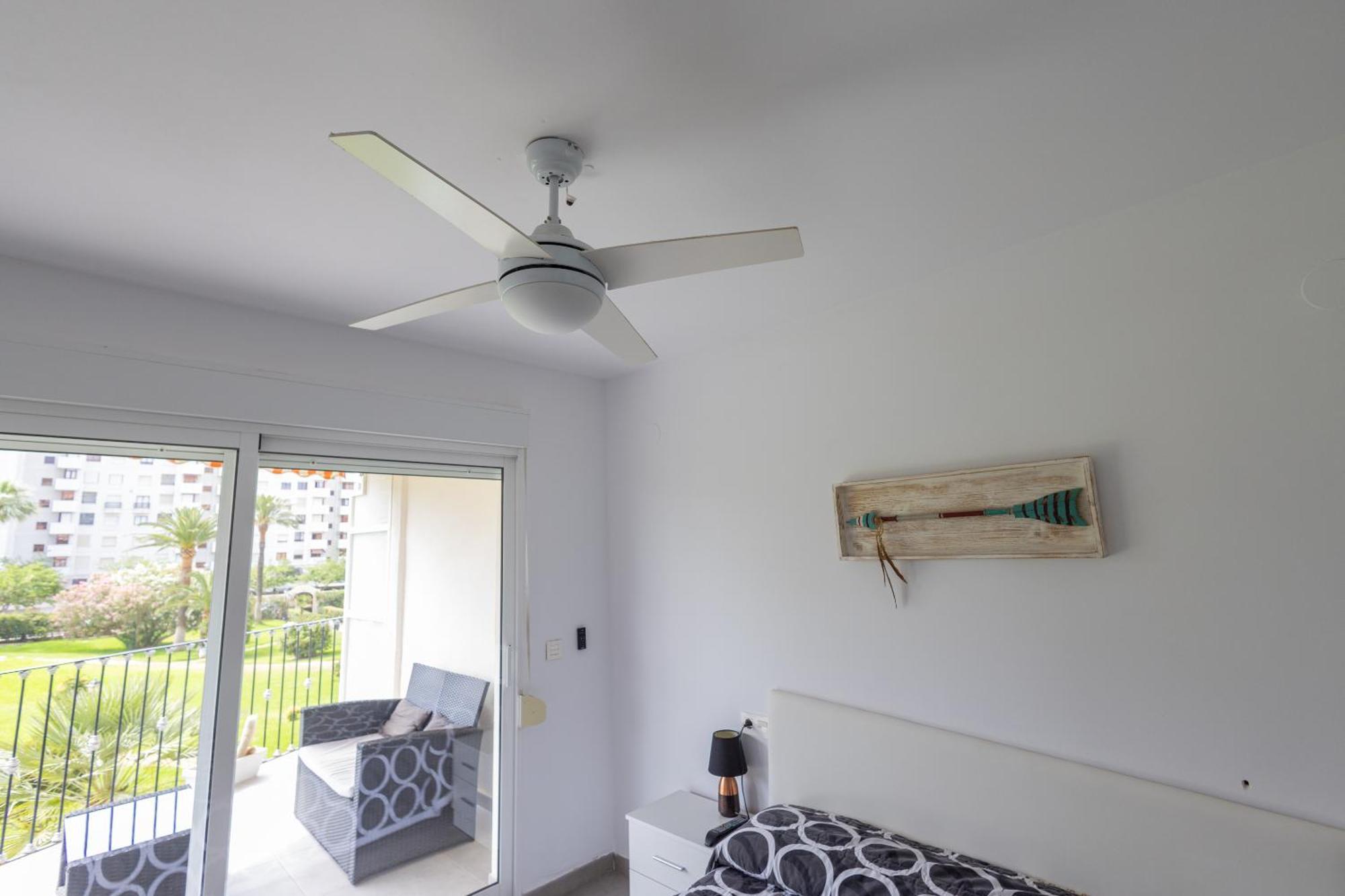 Residencia De Lujo Frente Al Mar Apartment Playa de Gandia Ngoại thất bức ảnh
